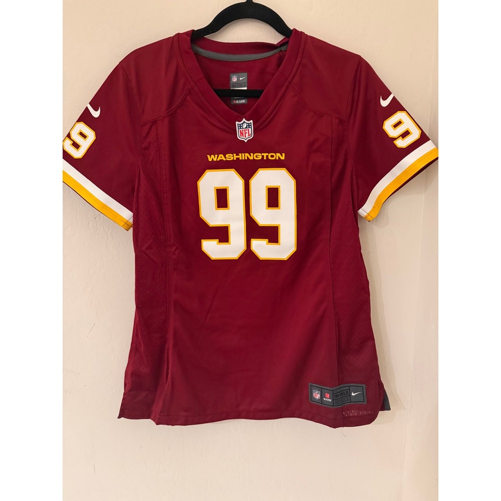 Women's Nike NFL Washington Chase Young 99 Jersey Size Large NWT Retail- $120